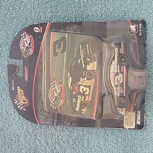 Dale Earnhardt Sr 1:64 scale car